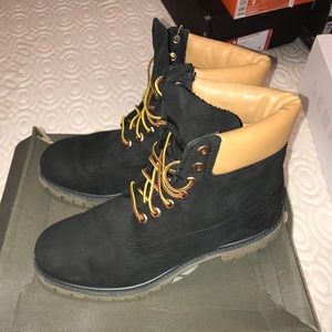 Timberland 6 inch premium “Black brown” boots